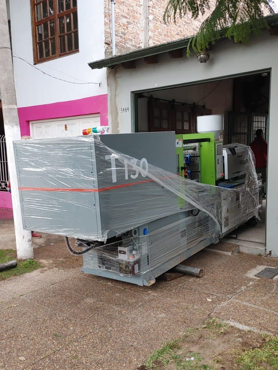 Entrega de una máquina de CABB Plastics en la planta de un cliente — foto 5